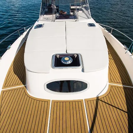 Jacht Motorowy Nautika 1000 Vip * Wilkasy (Gizycko)